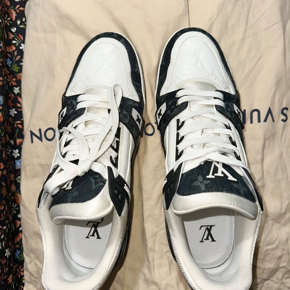 LV trainers - Picture 2 of 2